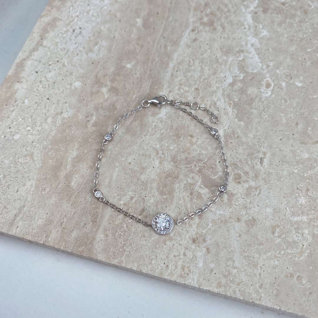 Round Cut Shape Bracelet